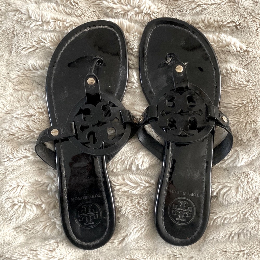 Tory burch paten leather miller sandals size 9.5 minimal damage